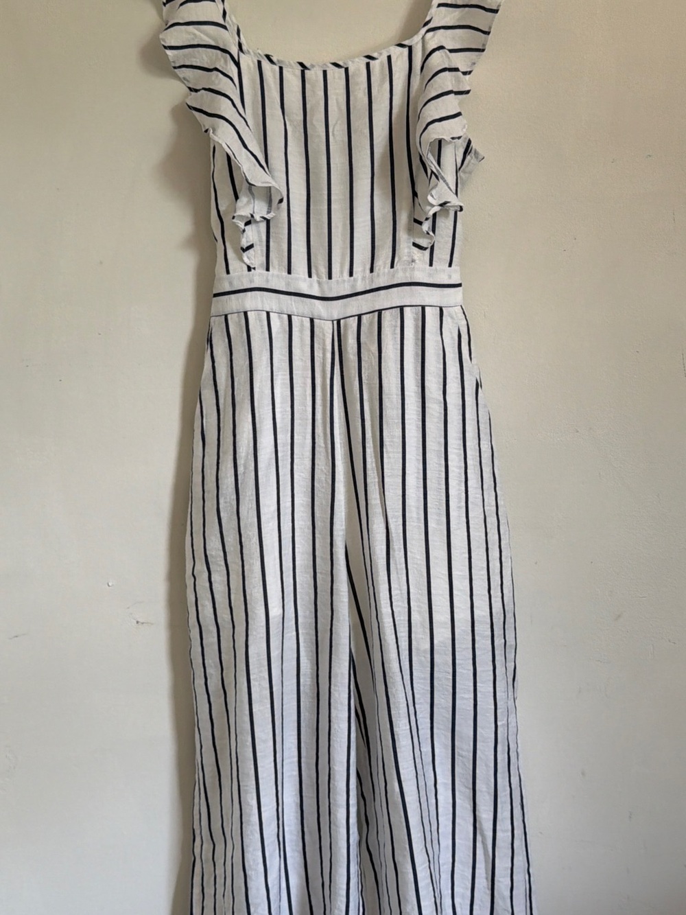 Main Strip White and Black Striped Sleeveless Jumpsuit